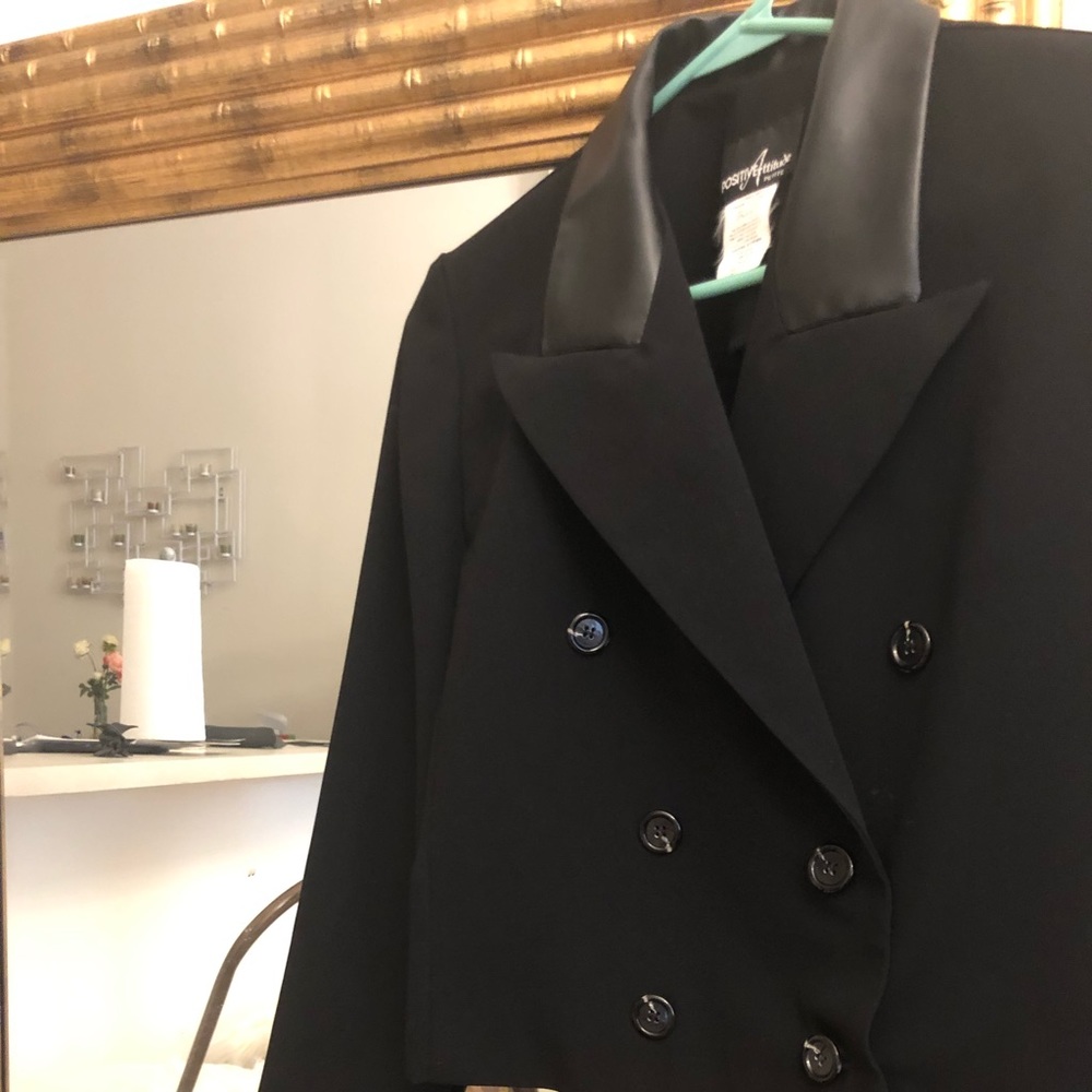 Vintage cropped black double breasted blazer